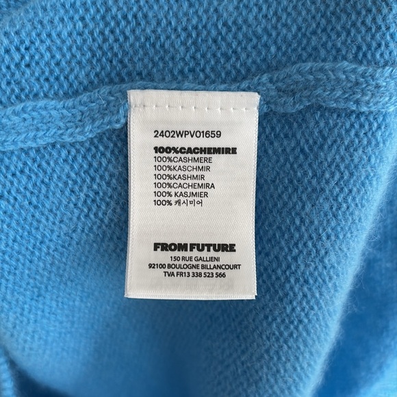 From Future Responsible Cashmere Varsity V-Neck Sweater, NWOT - Size M - Picture 8 of 10